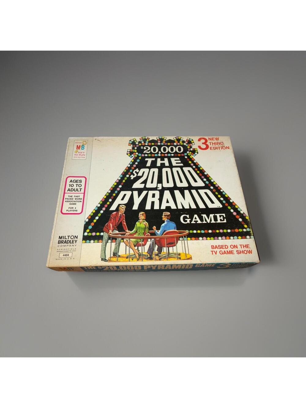 Vintage The $20,000 PYRAMID GAME Family Board Game-Milton Bradley 1974 - No.4404
